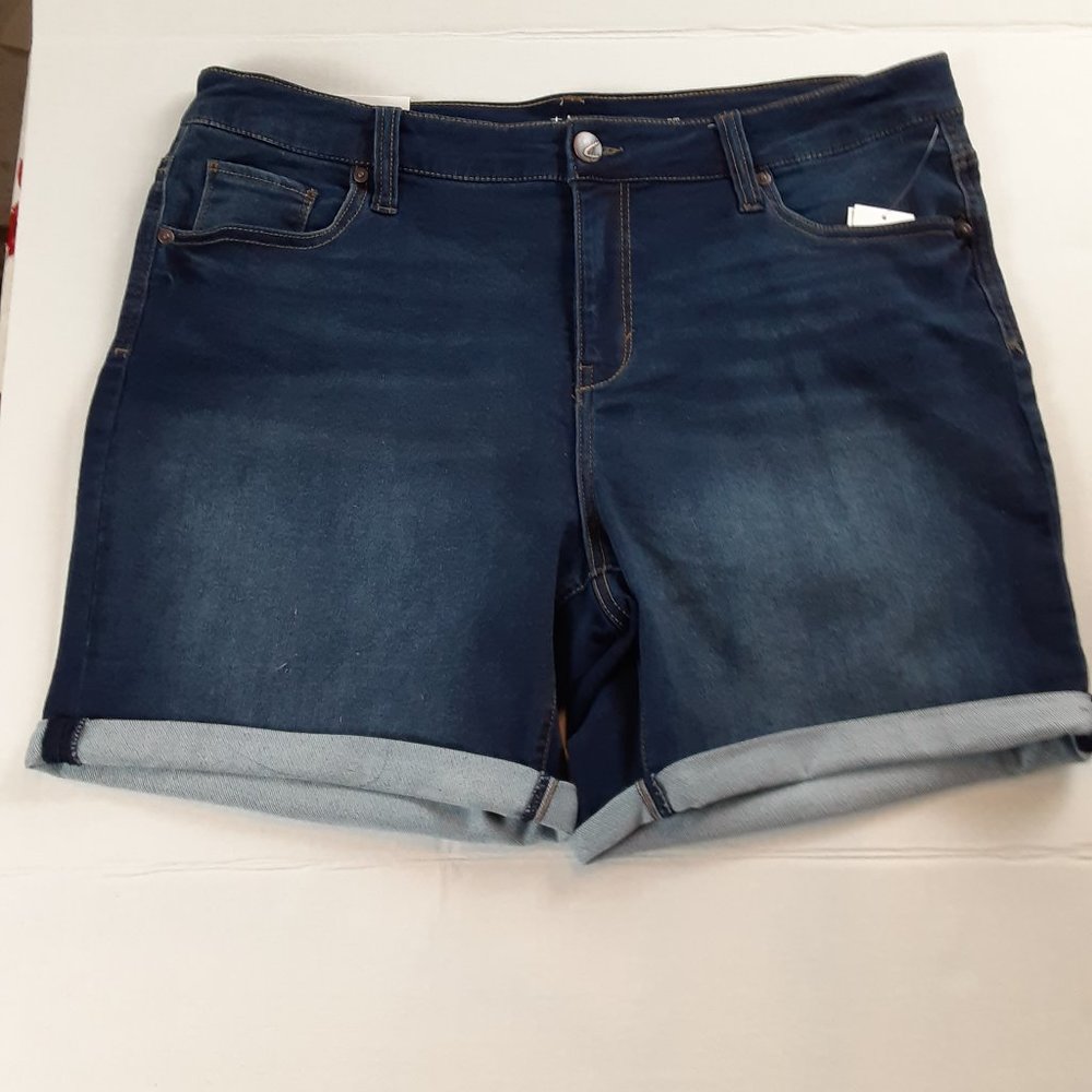 NWT Style & Co Sz 16 Shorts Rolled Cuff